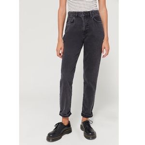 BDG High Waisted Mom Jean in Washed Black